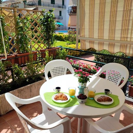 Sea Garden, Fronte Mare Con Piscina Apartamento Mascali Exterior foto