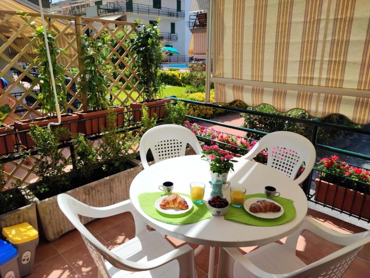 Sea Garden, Fronte Mare Con Piscina Apartamento Mascali Exterior foto